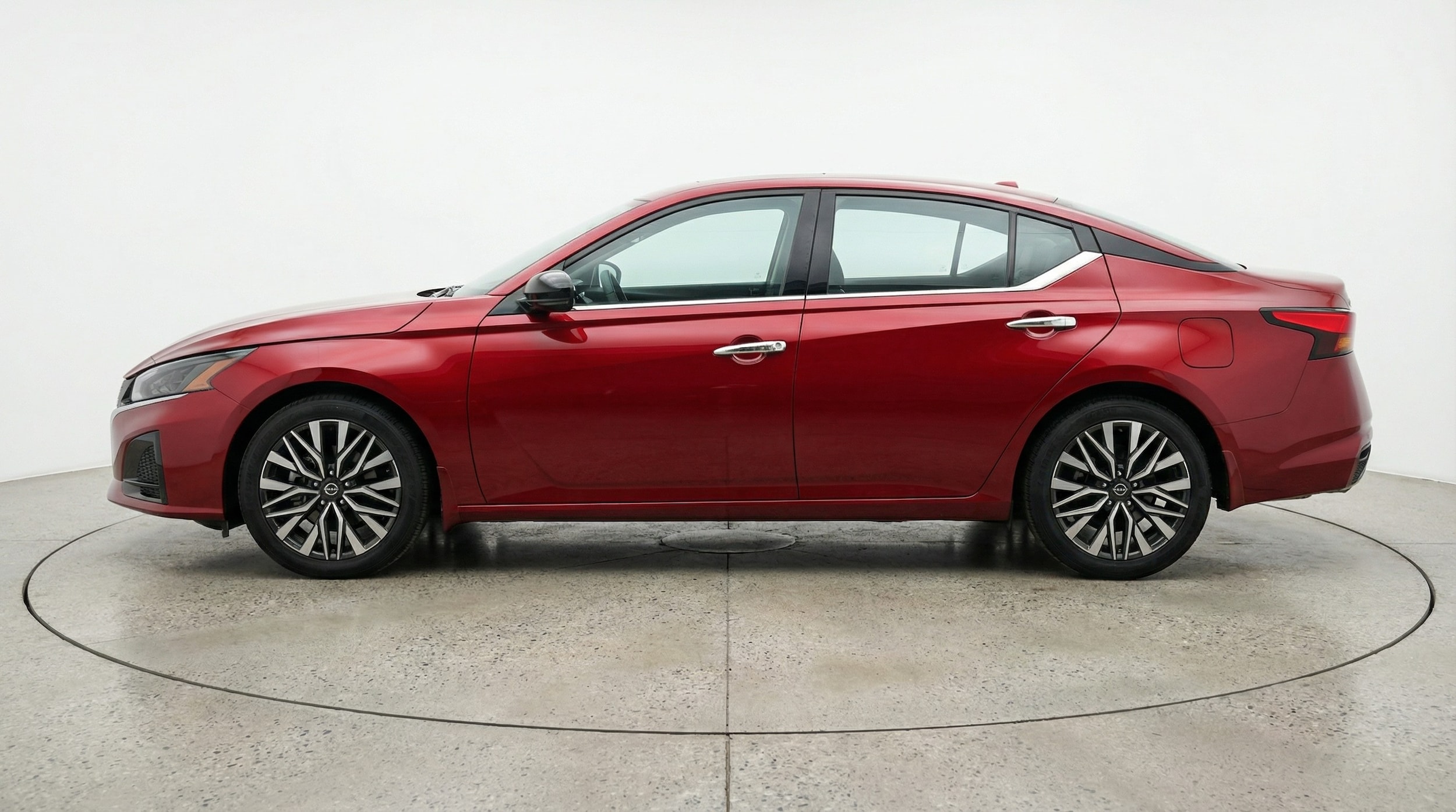 Thumbnail: 2025 Nissan Altima - 4