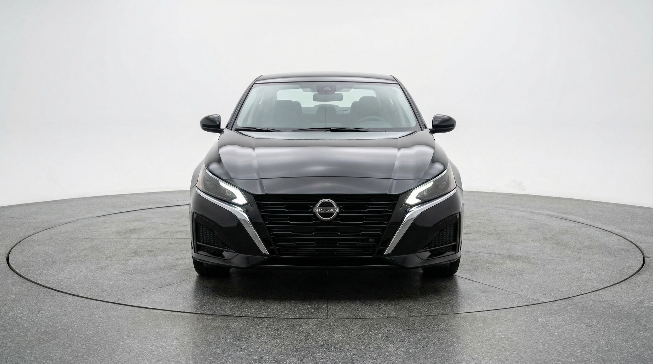 Thumbnail: 2025 Nissan Altima - 2