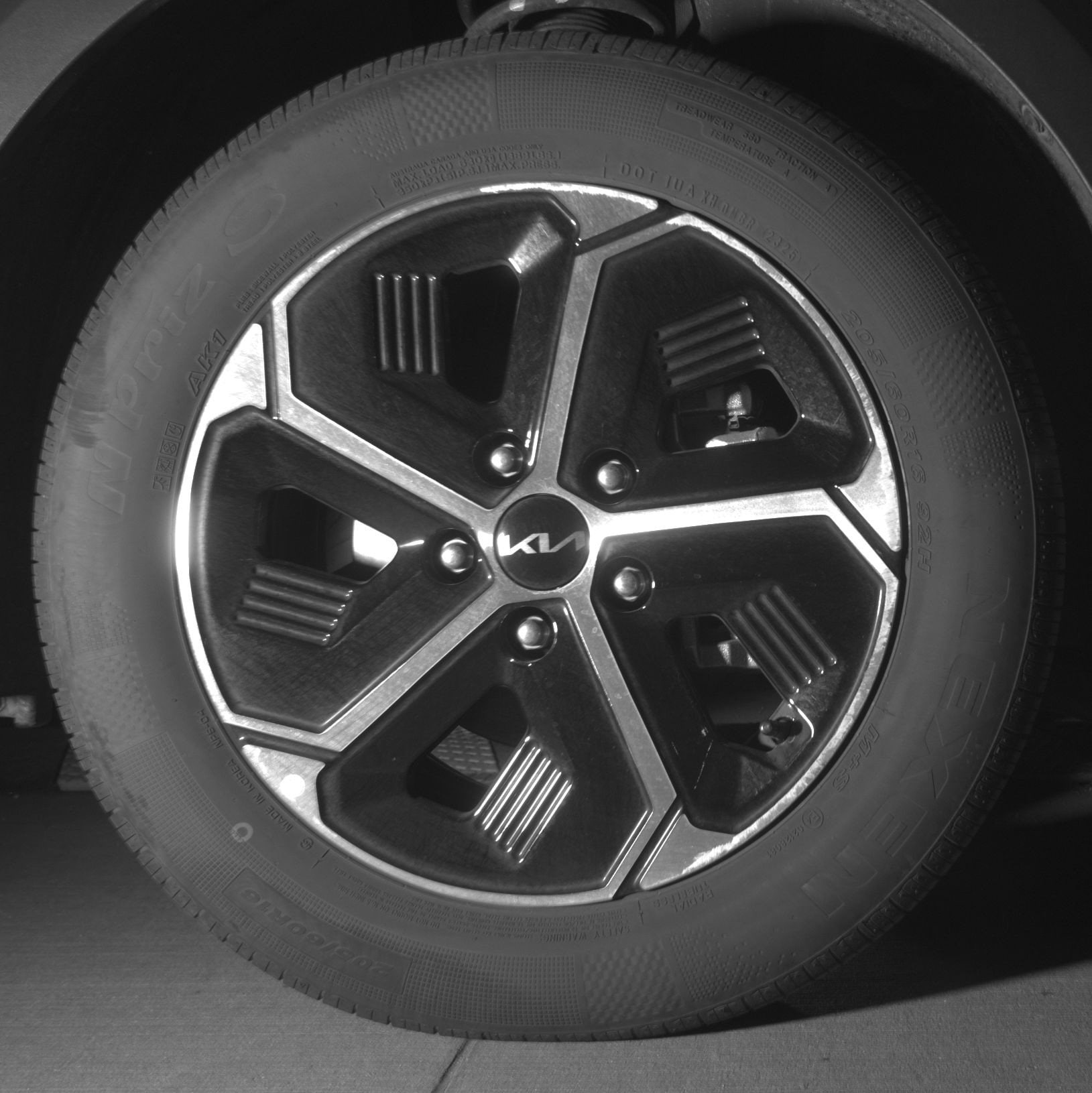 Thumbnail: 2026 Kia Niro - 13
