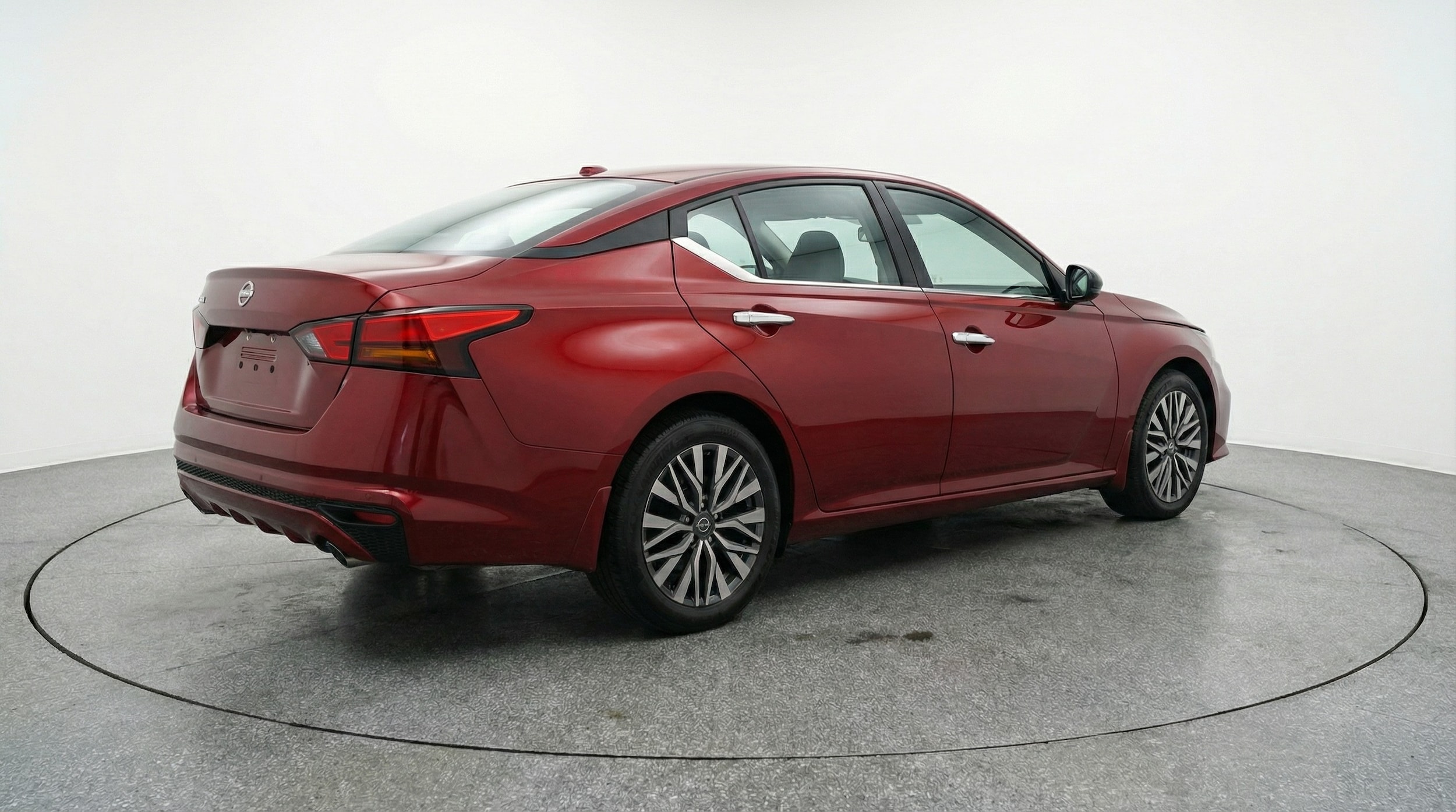 Thumbnail: 2025 Nissan Altima - 7