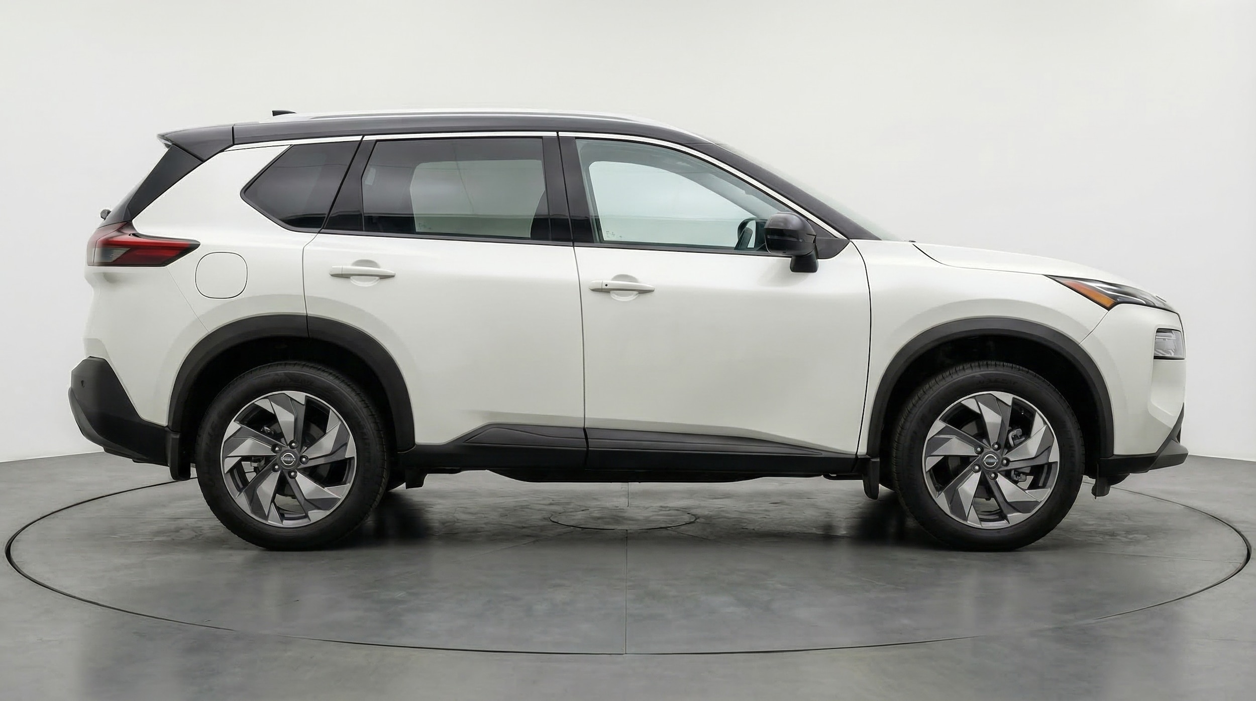 Thumbnail: 2025 Nissan Rogue - 8