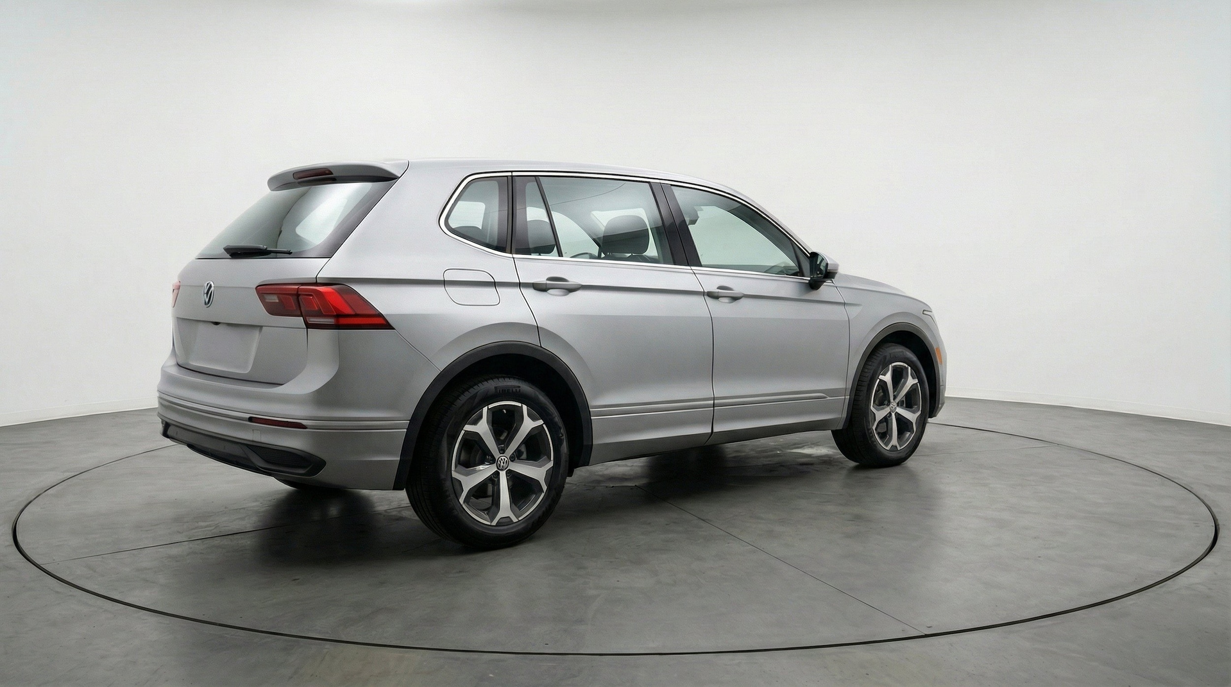 Thumbnail: 2026 Volkswagen Tiguan - 9
