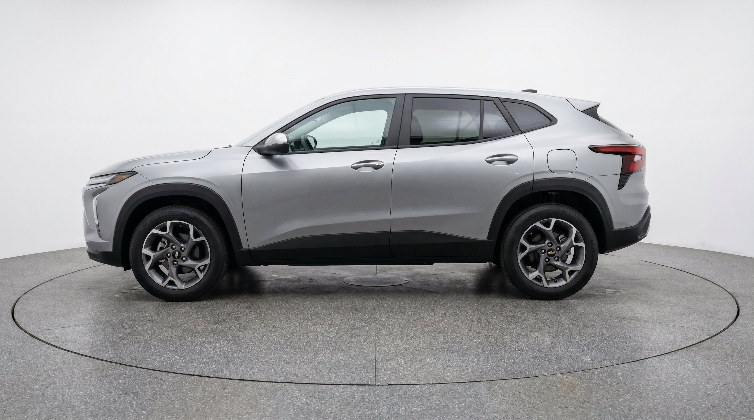 Thumbnail: 2025 Chevrolet Trax - 5