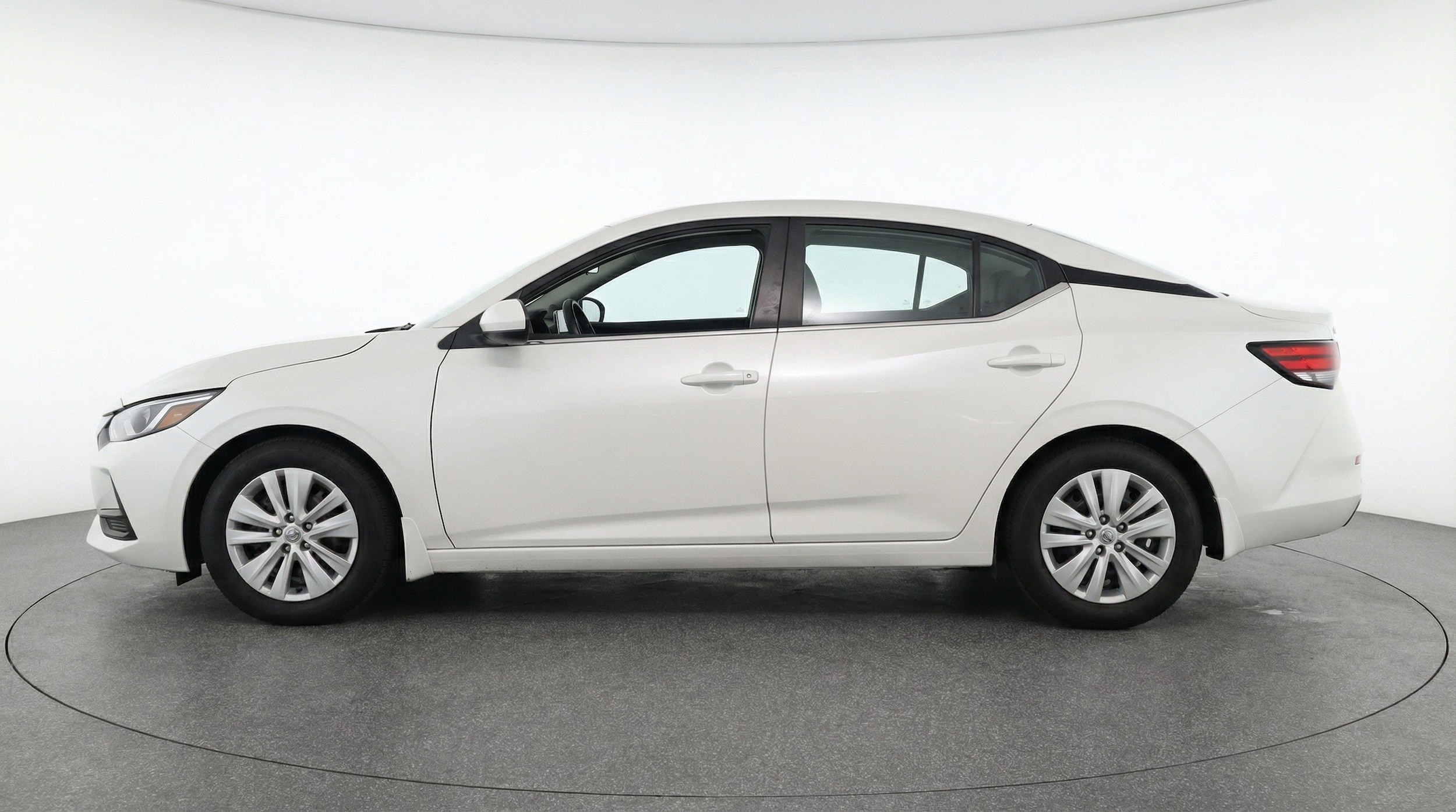 Thumbnail: 2025 Nissan Sentra - 5