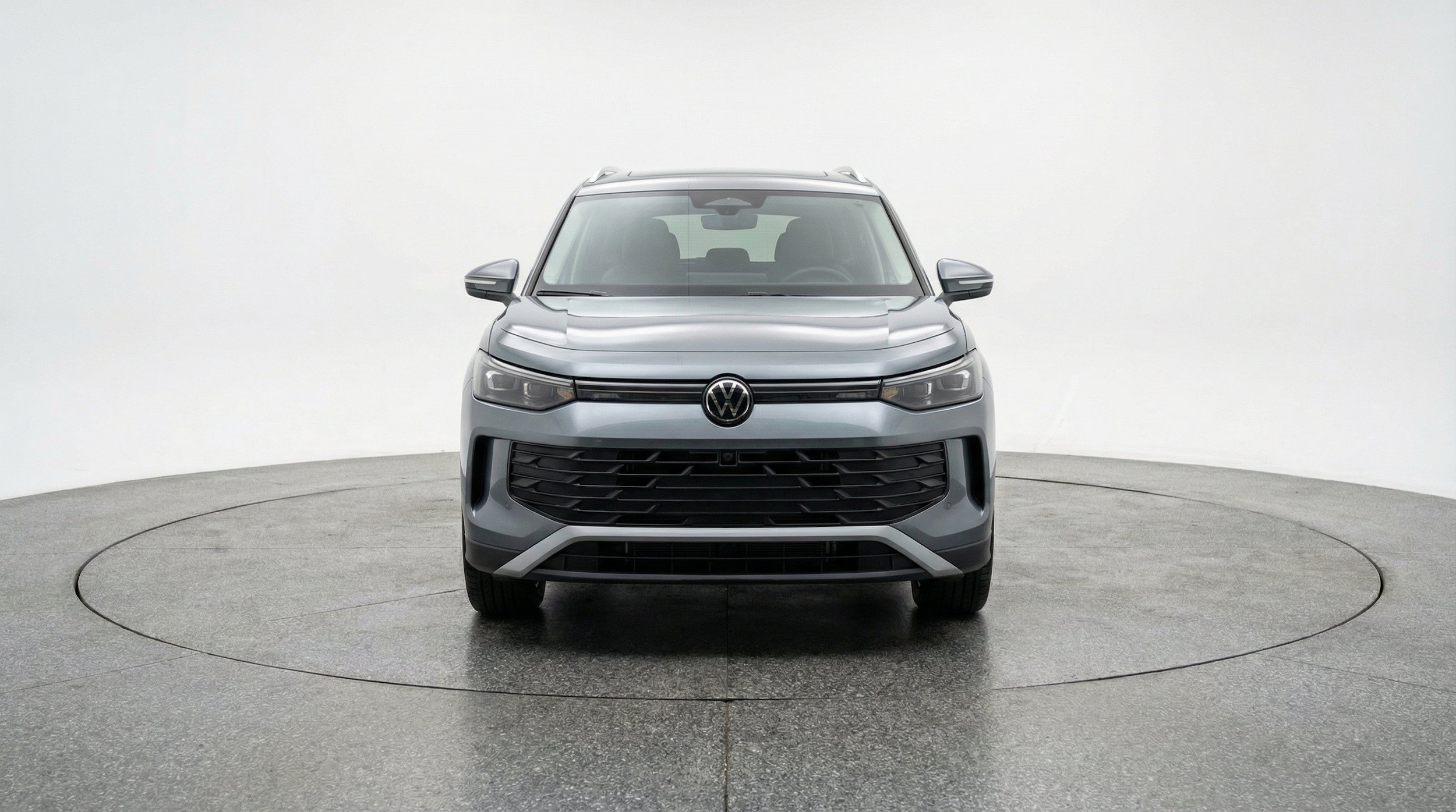 Thumbnail: 2026 Volkswagen Tiguan - 2