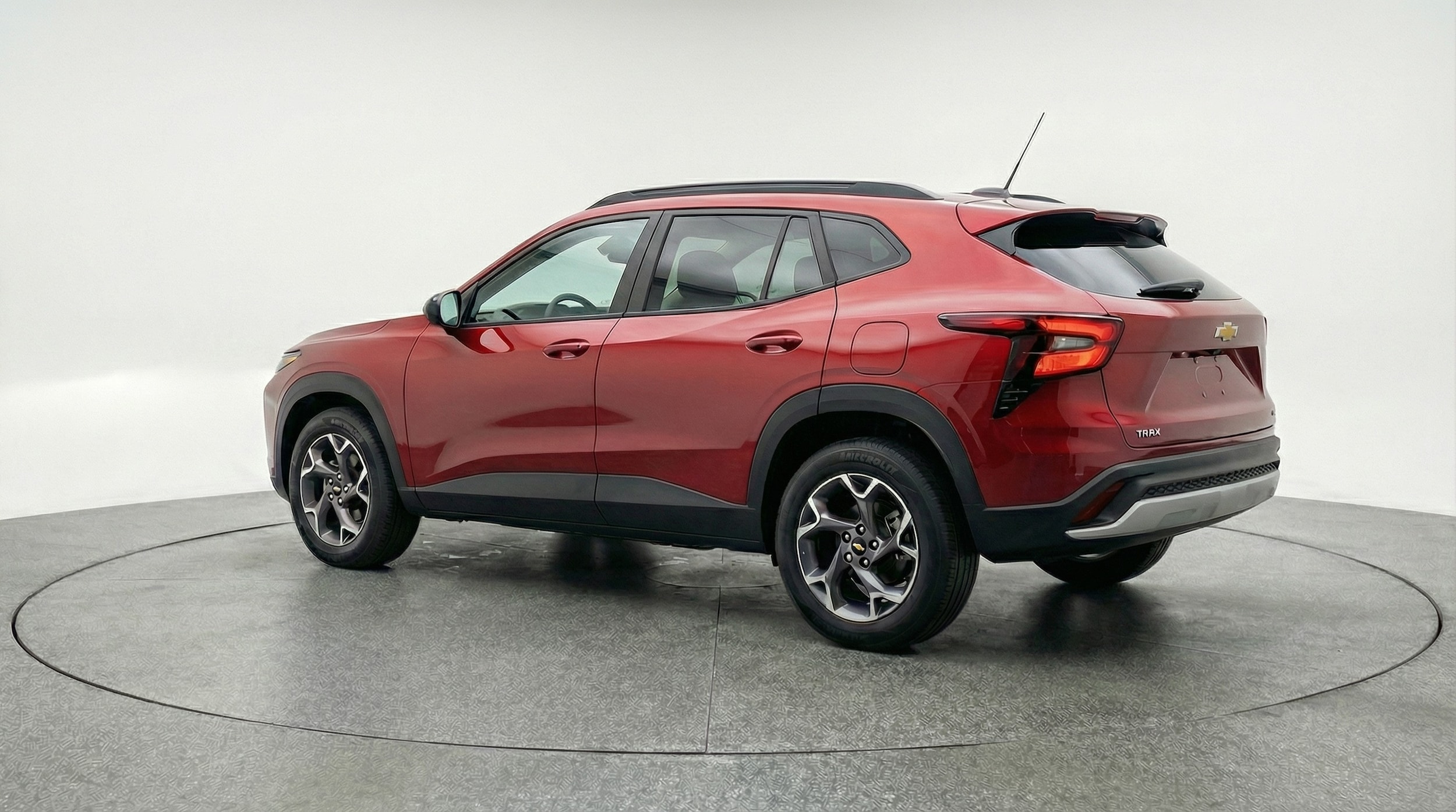 Thumbnail: 2025 Chevrolet Trax - 5