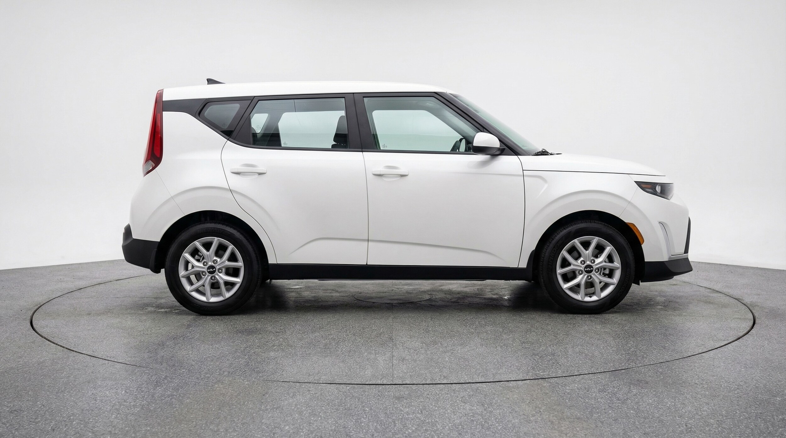 Thumbnail: 2025 Kia Soul - 8