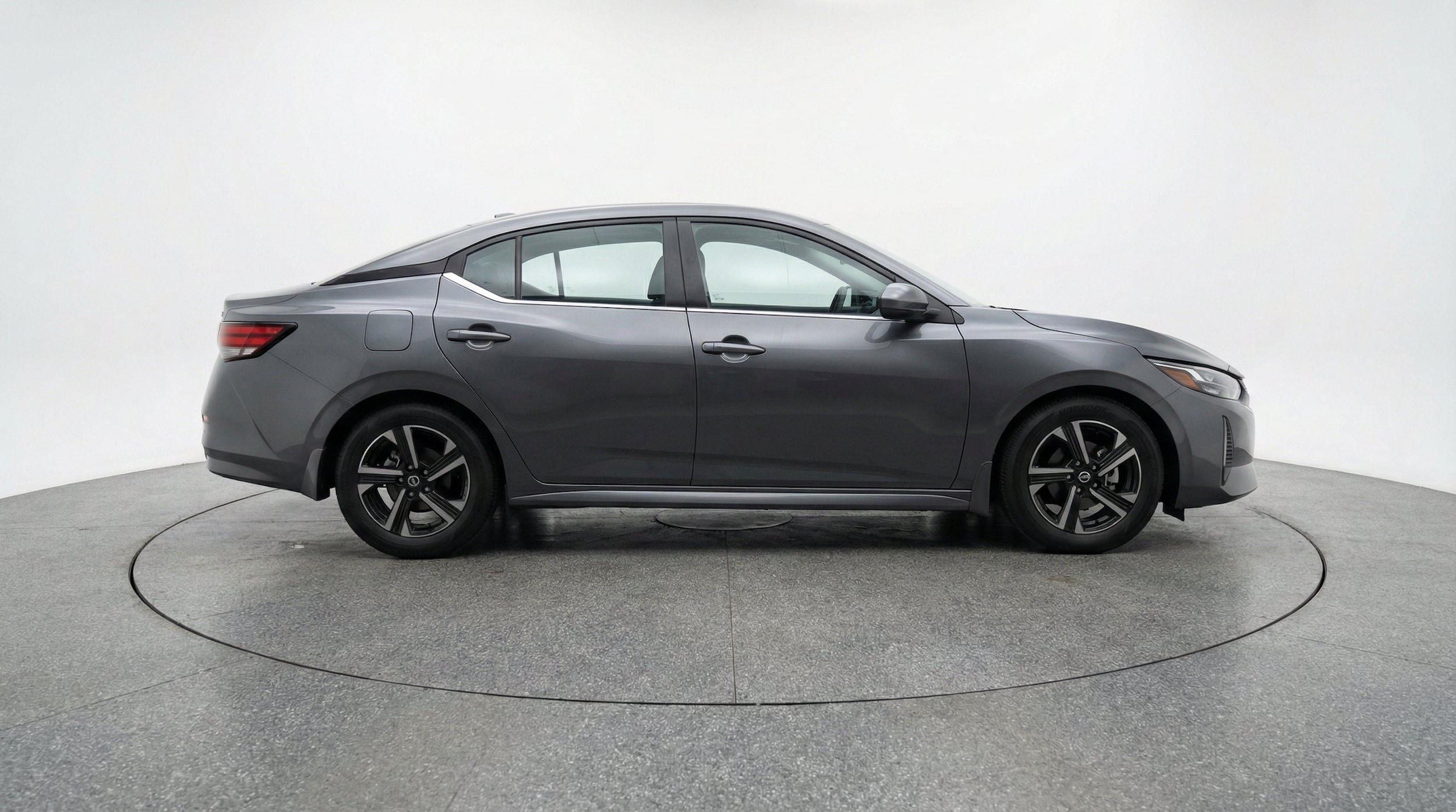 Thumbnail: 2025 Nissan Sentra - 11
