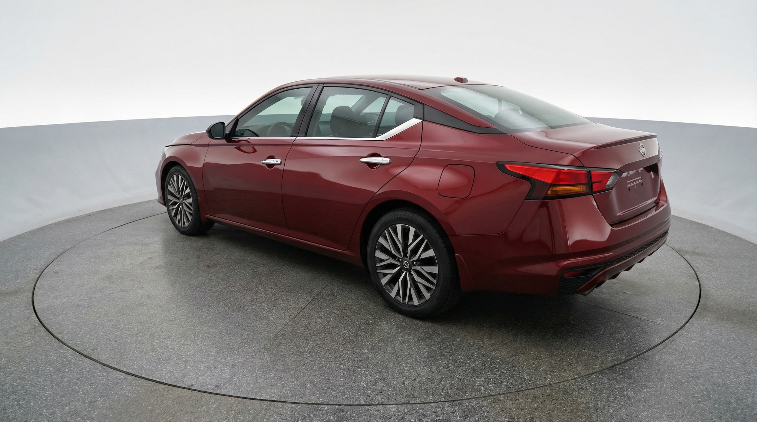 Thumbnail: 2025 Nissan Altima - 5