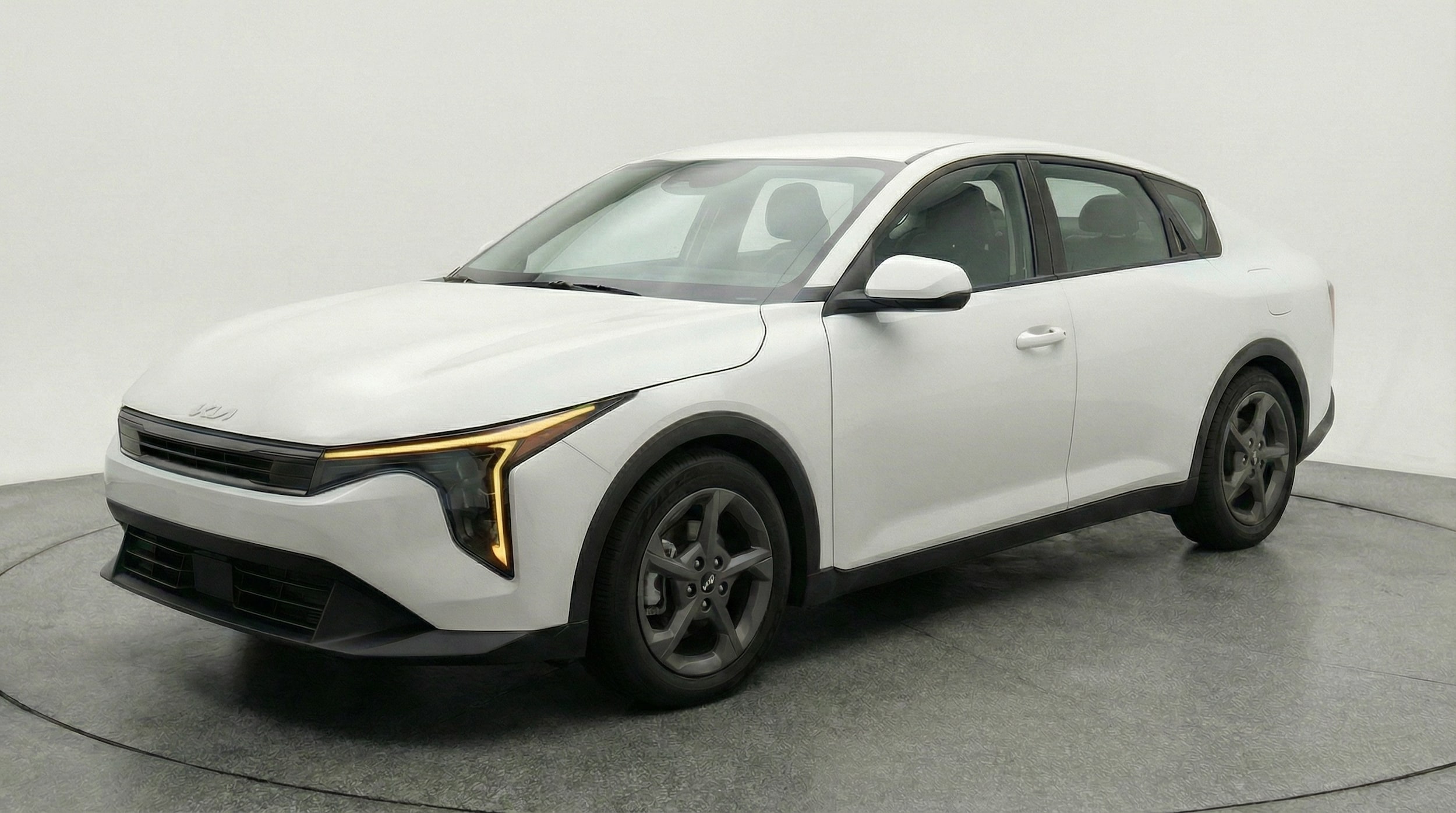 Thumbnail: 2025 Kia K4 - 3