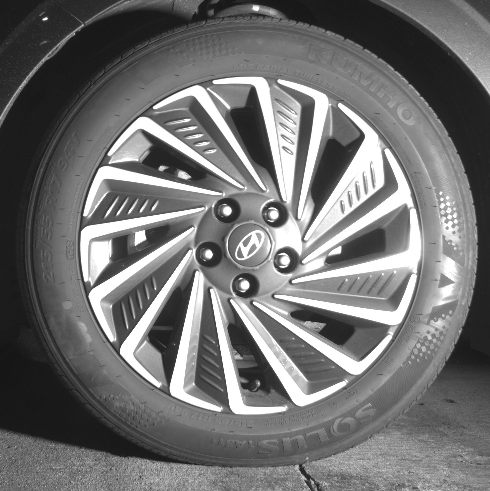 Thumbnail: 2024 Hyundai Sonata - 9