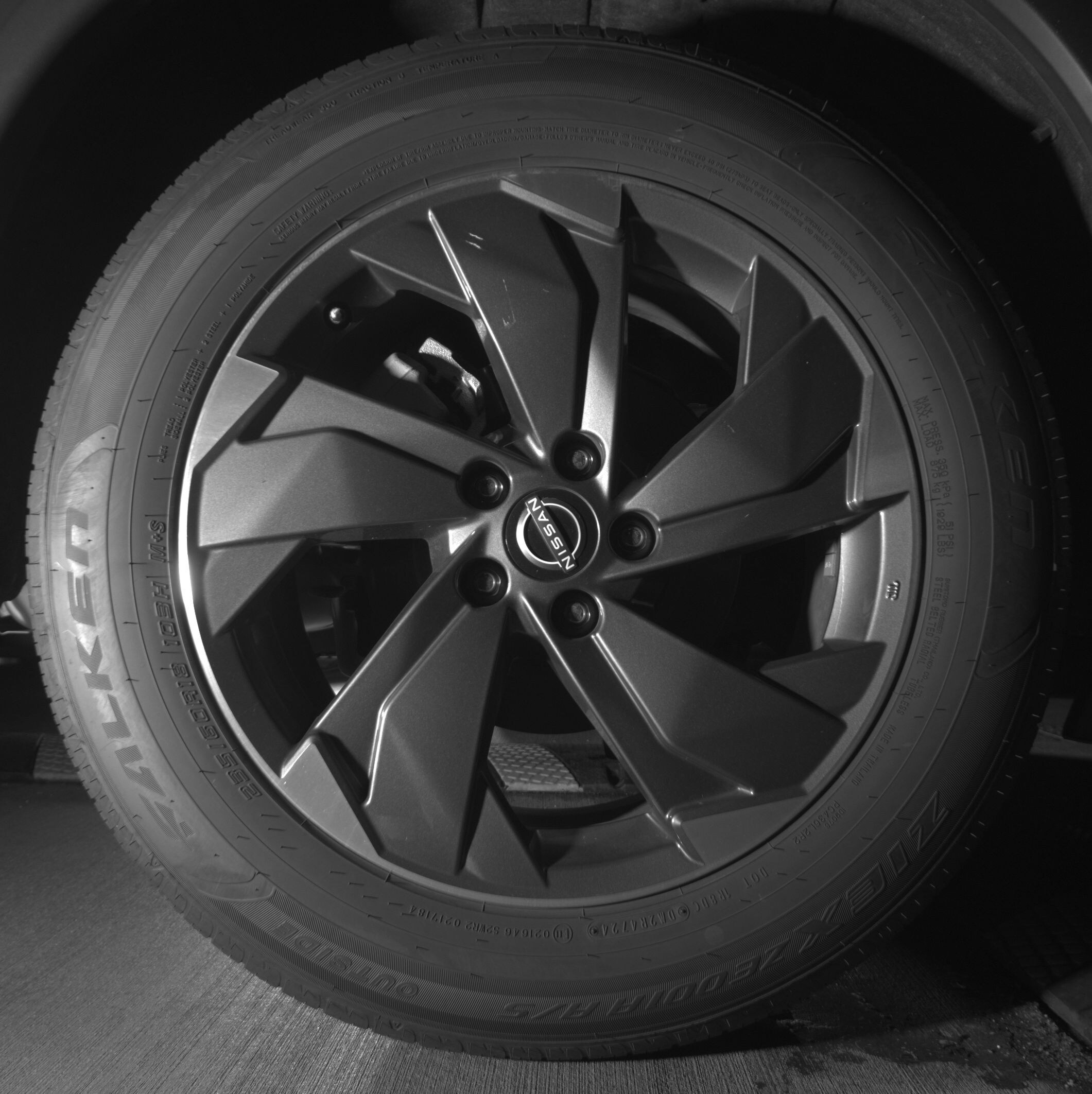 Thumbnail: 2025 Nissan Rogue - 12