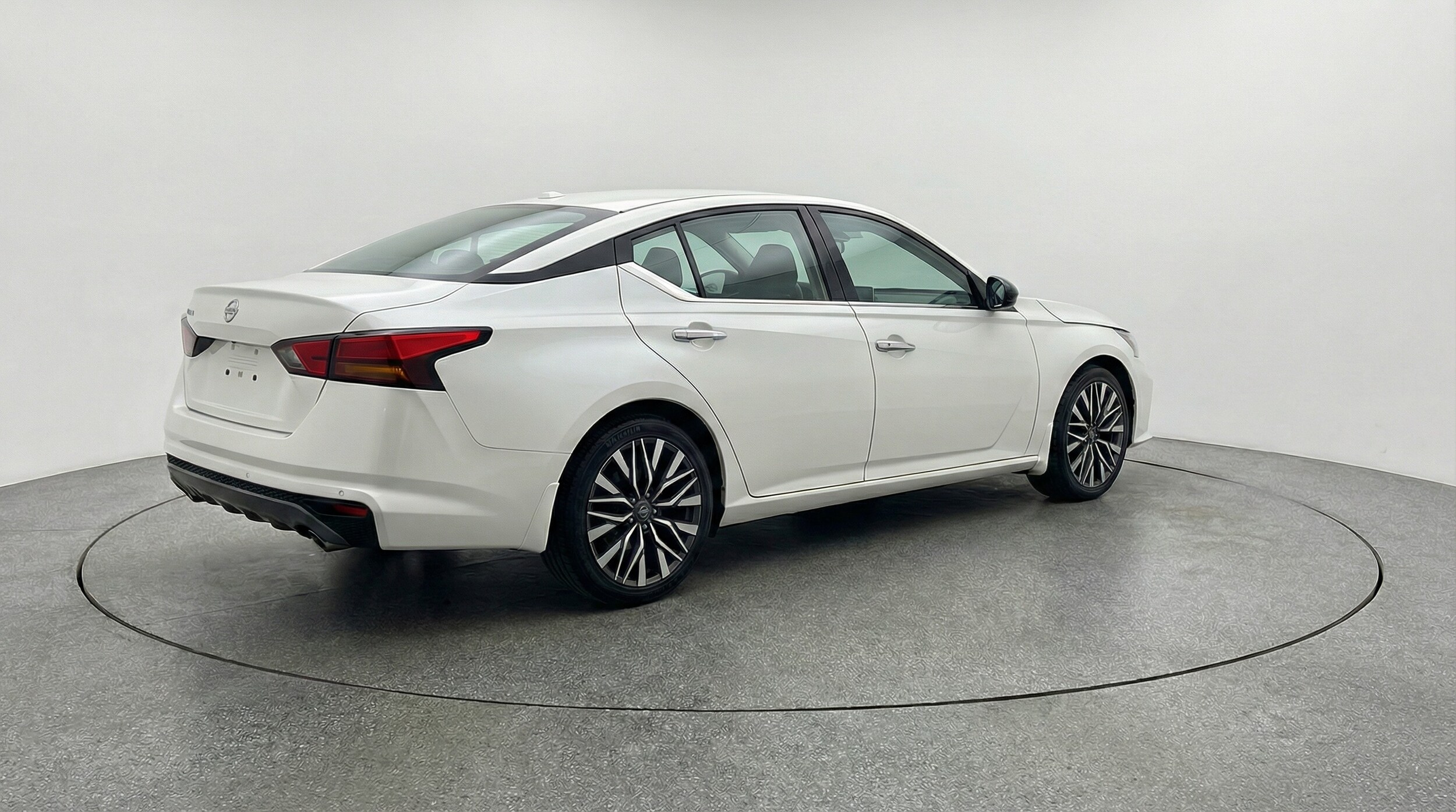 Thumbnail: 2025 Nissan Altima - 7