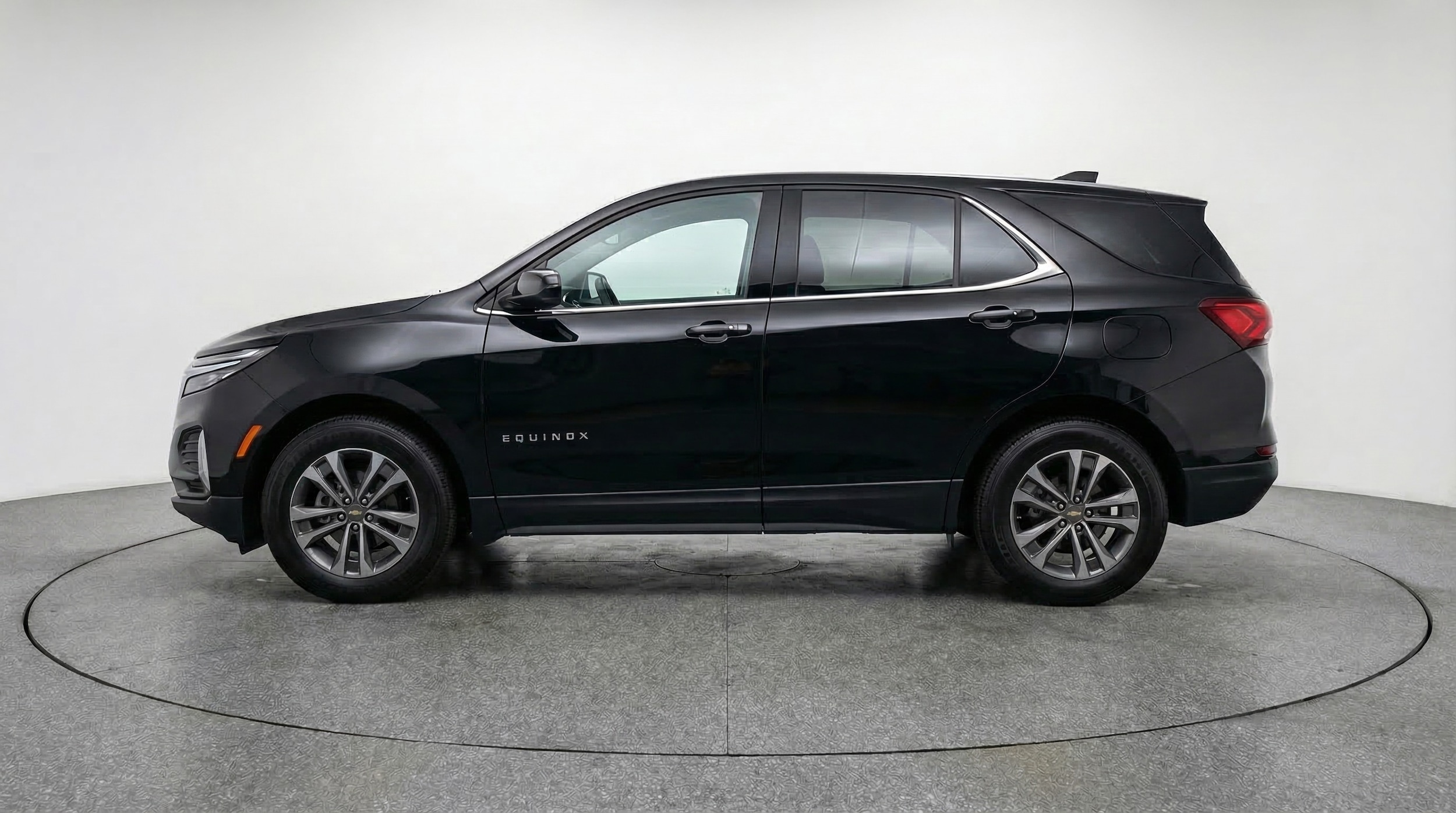 Thumbnail: 2025 Chevrolet Equinox - 4