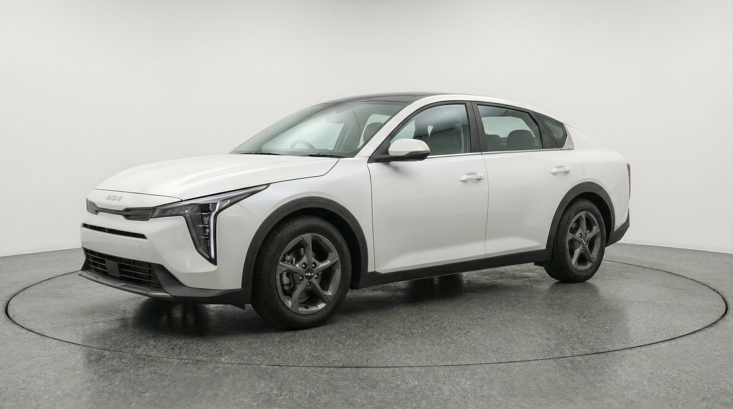Thumbnail: 2025 Kia K4 - 3