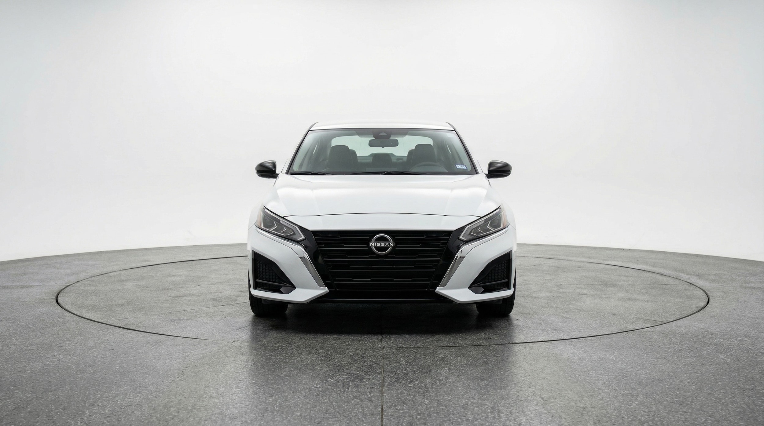 Thumbnail: 2025 Nissan Altima - 2