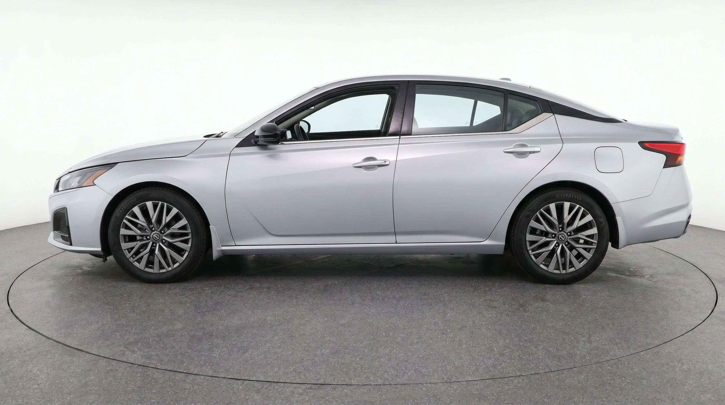 Thumbnail: 2026 Nissan Altima - 5