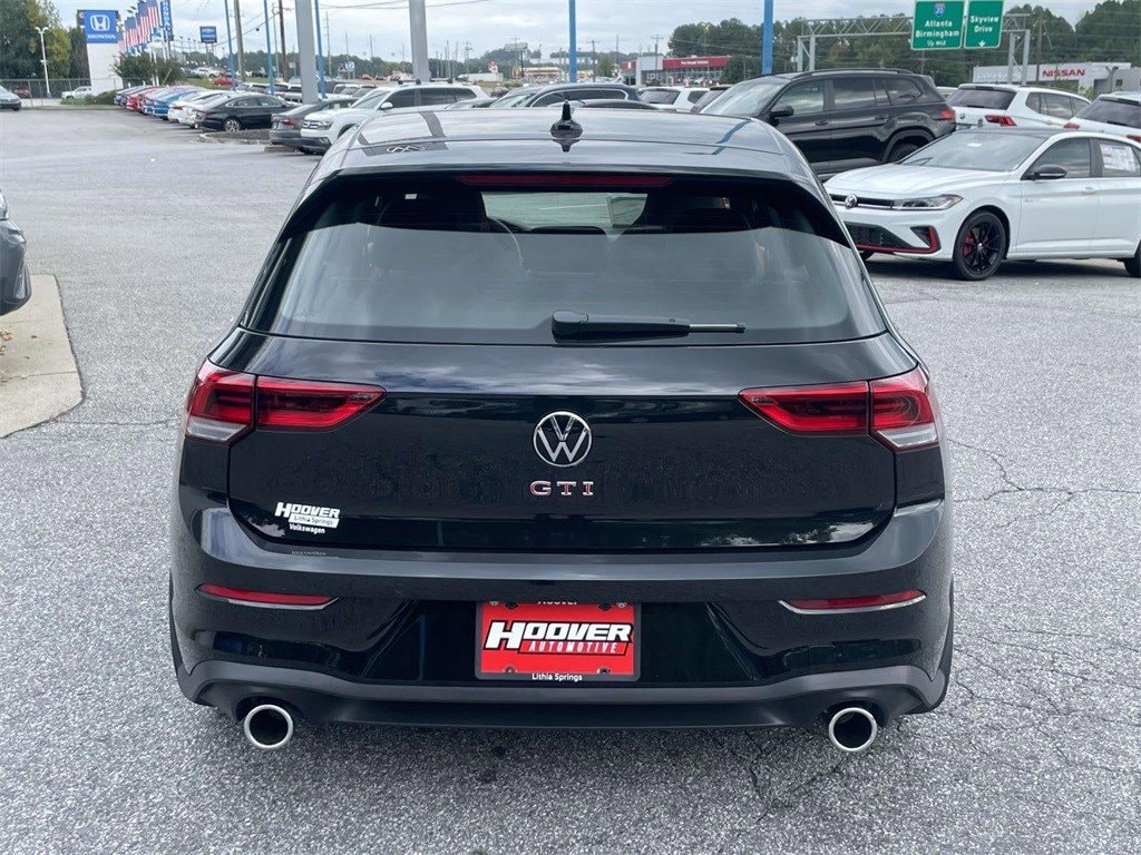 New 2024 Volkswagen Golf GTI SE 2.0T SE DSG