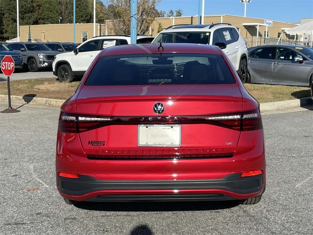 New 2026 Volkswagen Jetta SE SE Auto