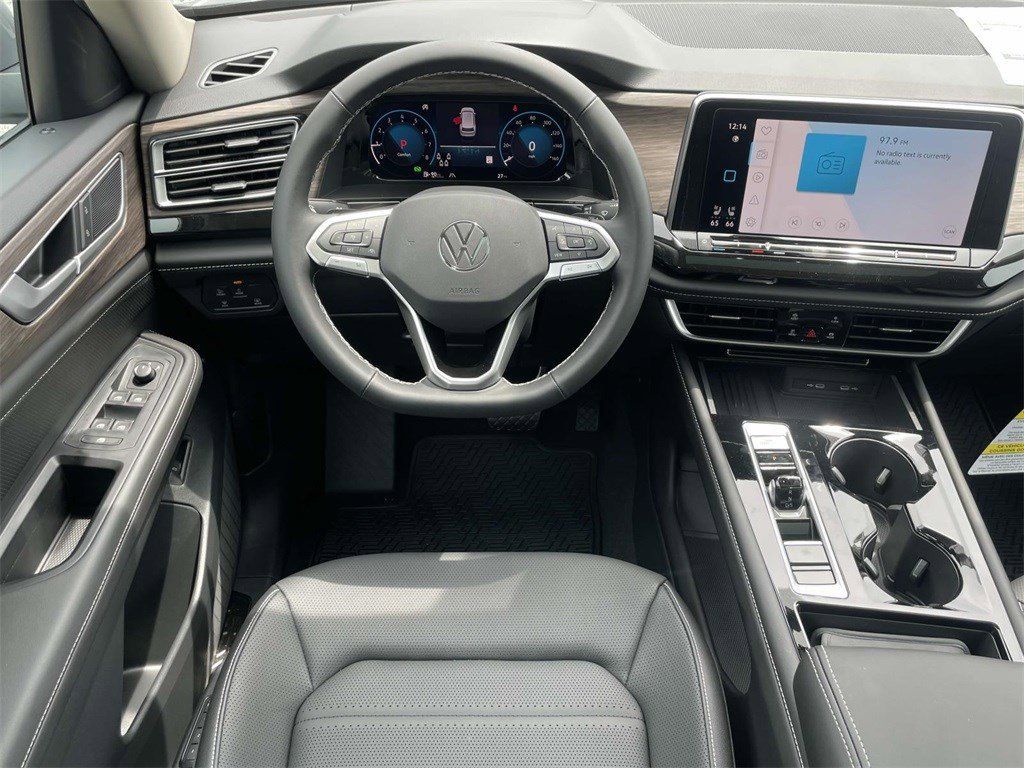 2025 Volkswagen Atlas SEL - Photo 31