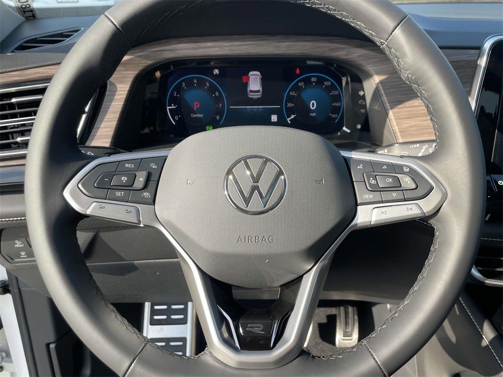 2025 Volkswagen Atlas SEL Premium R-Line - Photo 20