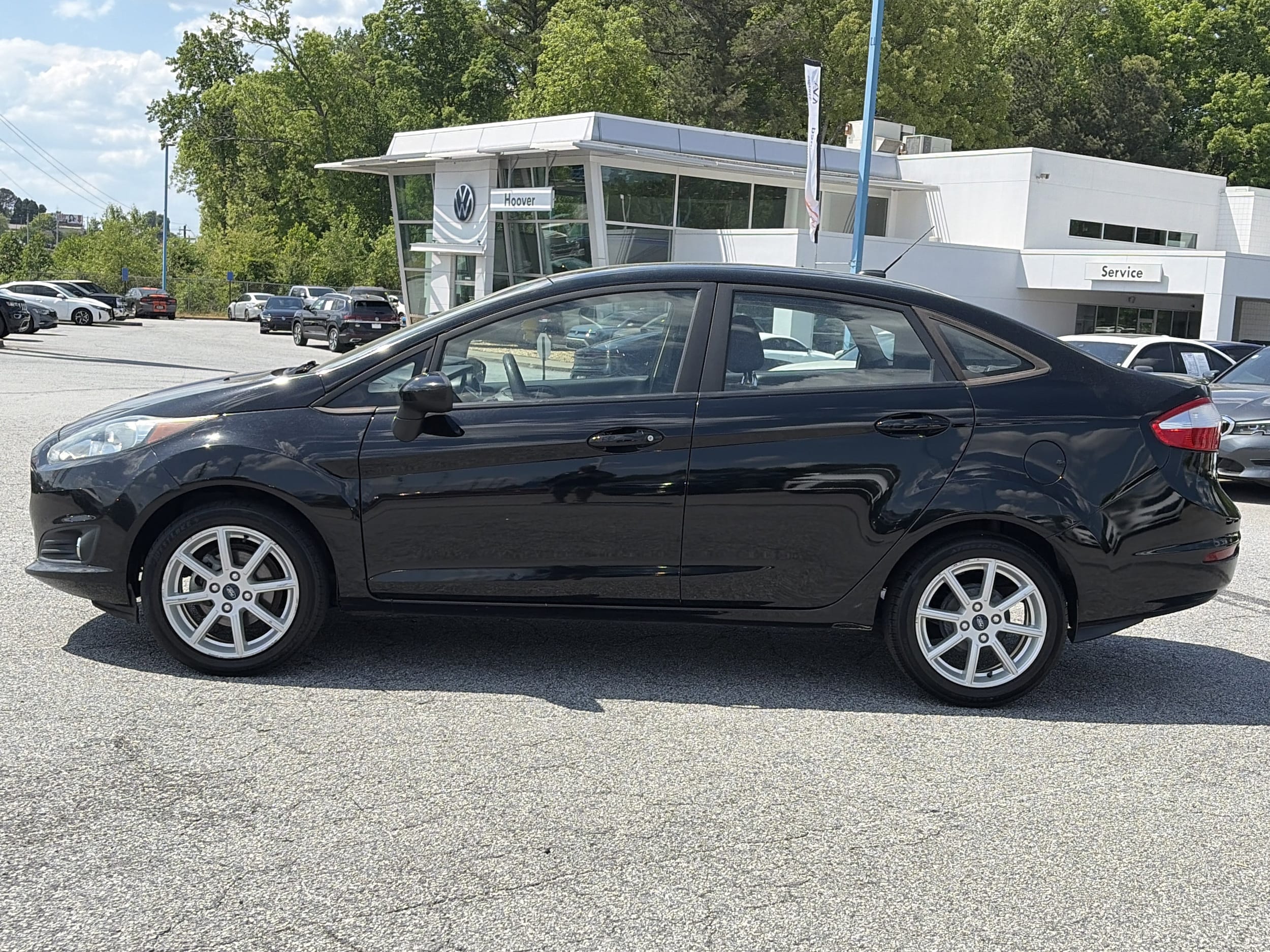 Used 2019 Ford Fiesta SE with VIN 3FADP4BJ2KM138509 for sale in Lithia Springs, GA