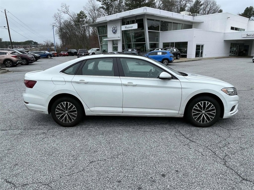 Used 2020 Volkswagen Jetta SE SE Auto w/SULEV