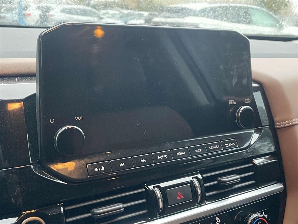 Used 2024 Nissan Pathfinder Platinum Platinum 4WD