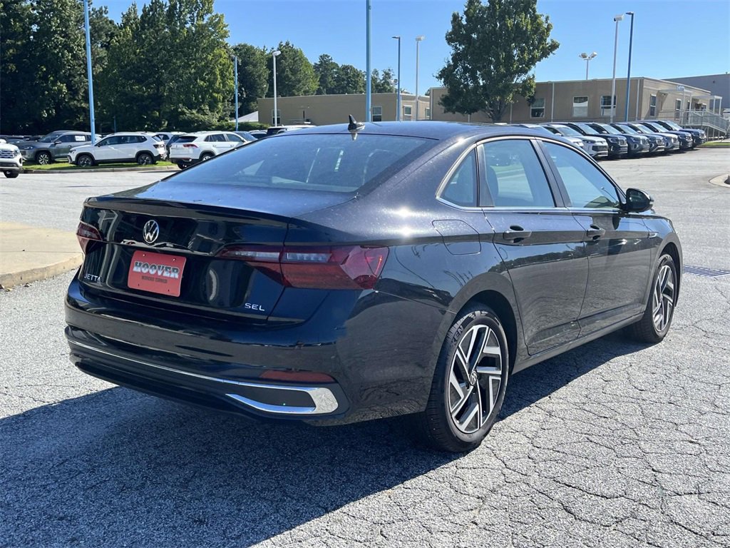 2024 Volkswagen Jetta SEL photo 2