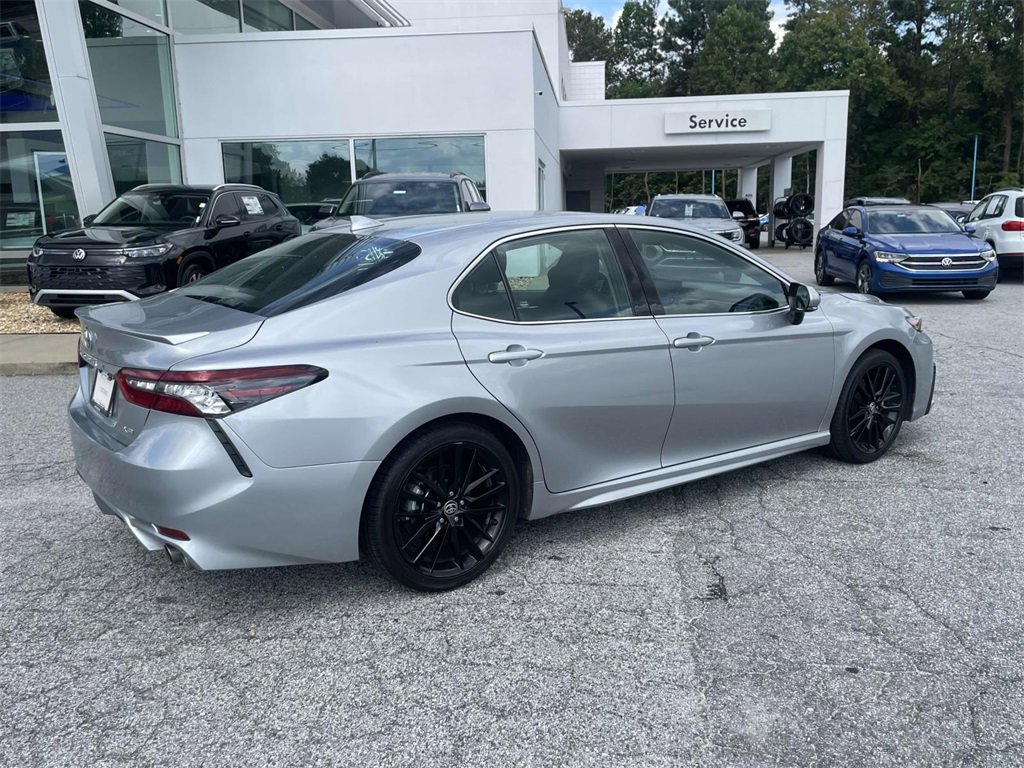 2023 Toyota Camry XSE photo 3