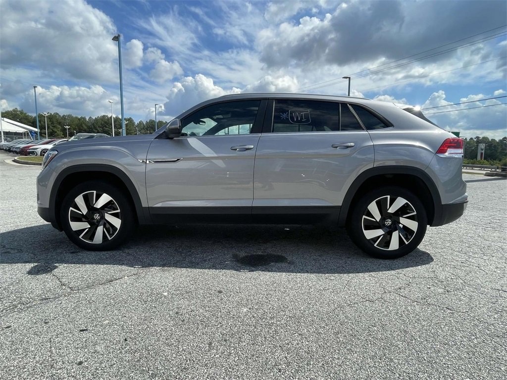 Used 2024 Volkswagen Atlas Cross Sport 2.0T SE w/Technology 2.0T SE w/Technology FWD