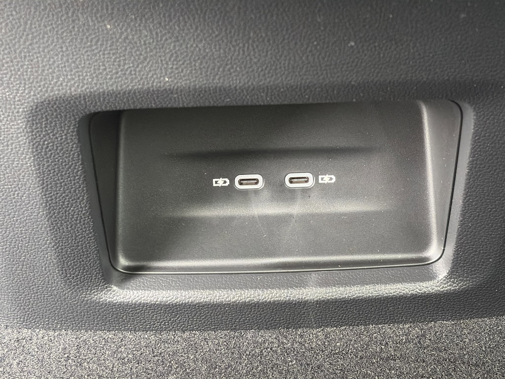 New 2026 Volkswagen Atlas Cross Sport 2.0T SE 2.0T SE FWD