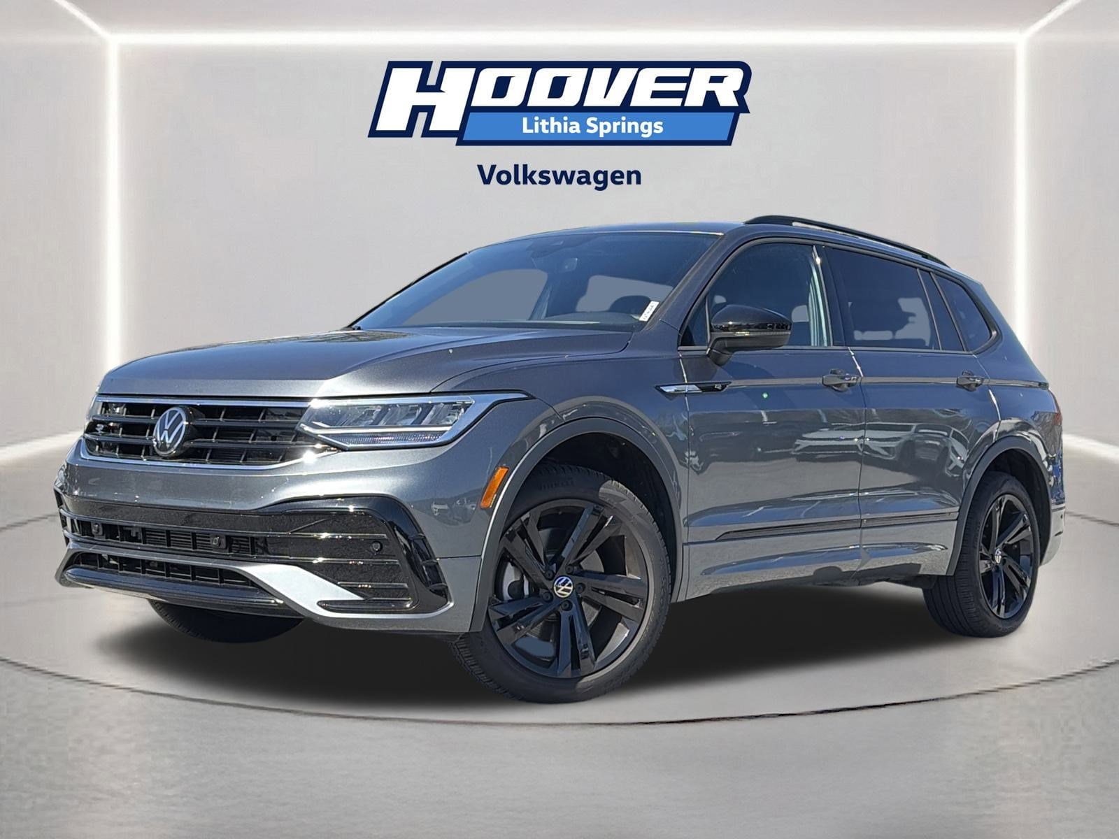 2024 Volkswagen Tiguan SE R-LINE BLACK