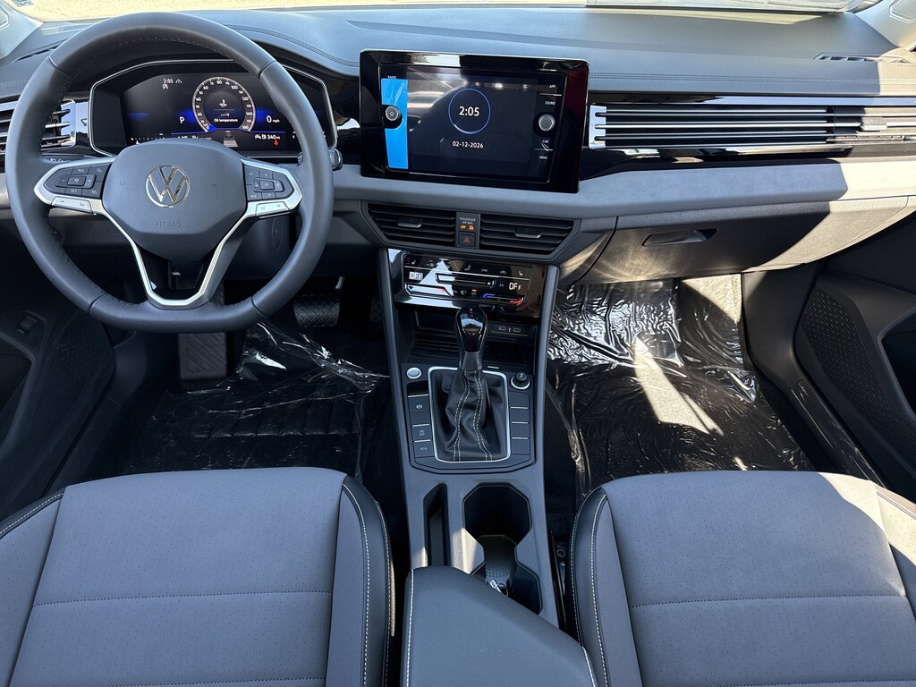 New 2026 Volkswagen Jetta SE SE Auto