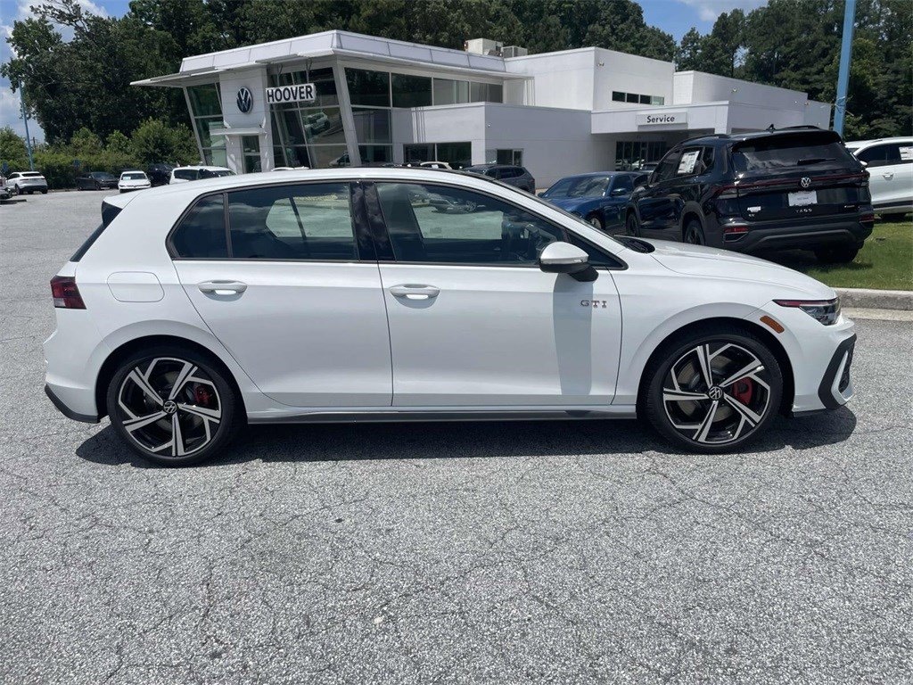 New 2025 Volkswagen Golf GTI SE 2.0T SE DSG