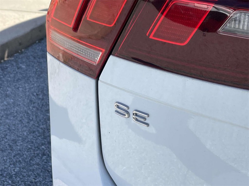 2024 Volkswagen Tiguan SE Wolfsburg Edition photo 4