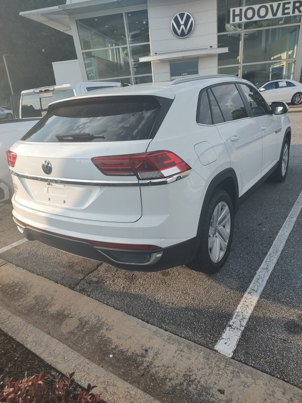 Used 2021 Volkswagen Atlas Cross Sport 2.0T SE w/Technology 2.0T SE w/Technology FWD