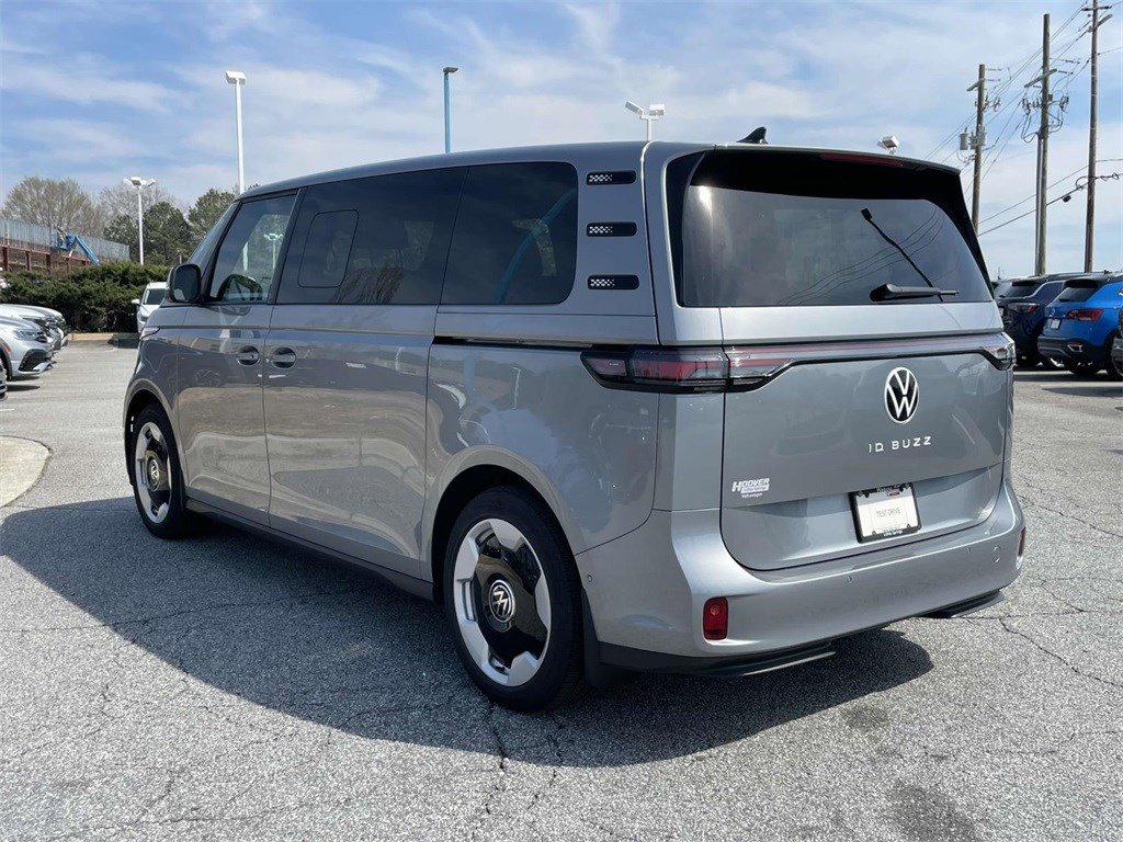 2025 Volkswagen ID. Buzz PRO S - Photo 8