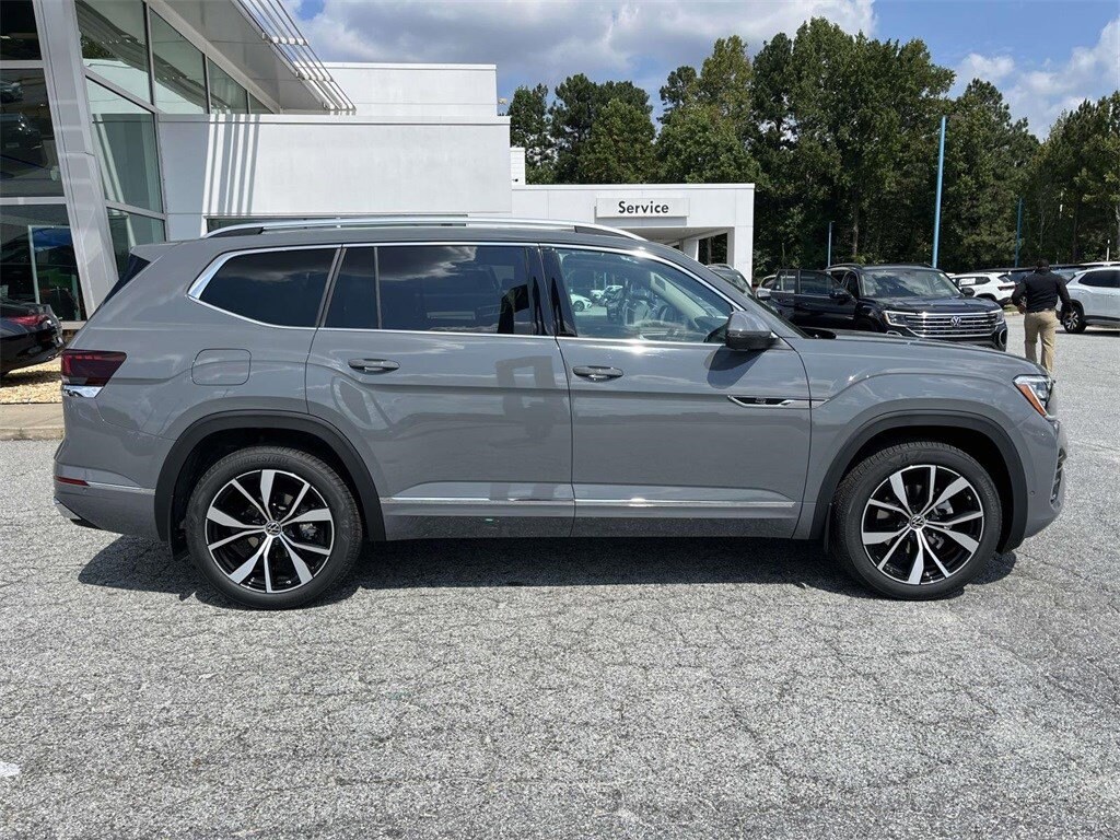 New 2026 Volkswagen Atlas 2.0T SEL Premium R-Line 2.0T SEL Premium R-Line 4MOTION