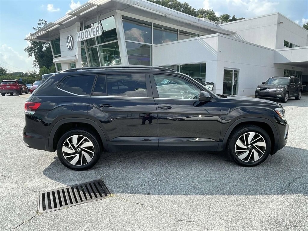 Used 2024 Volkswagen Atlas 2.0T SE w/Technology 2.0T SE w/Technology 4MOTION