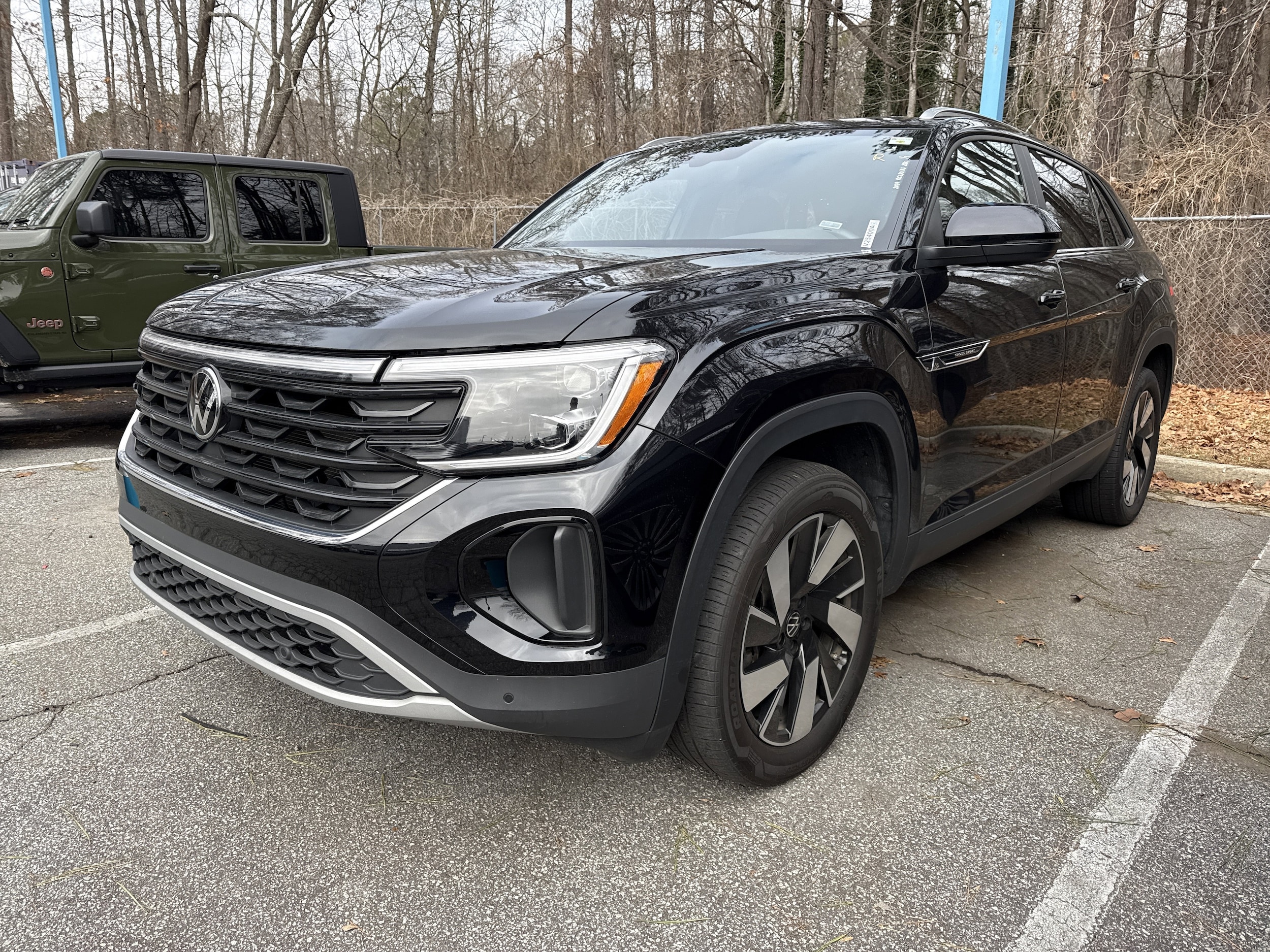 2024 Volkswagen Atlas Cross Sport SE w/Tech