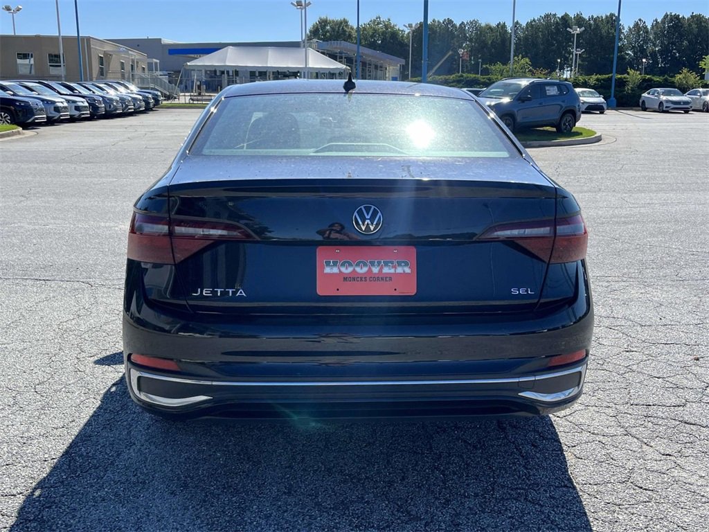 2024 Volkswagen Jetta SEL photo 3