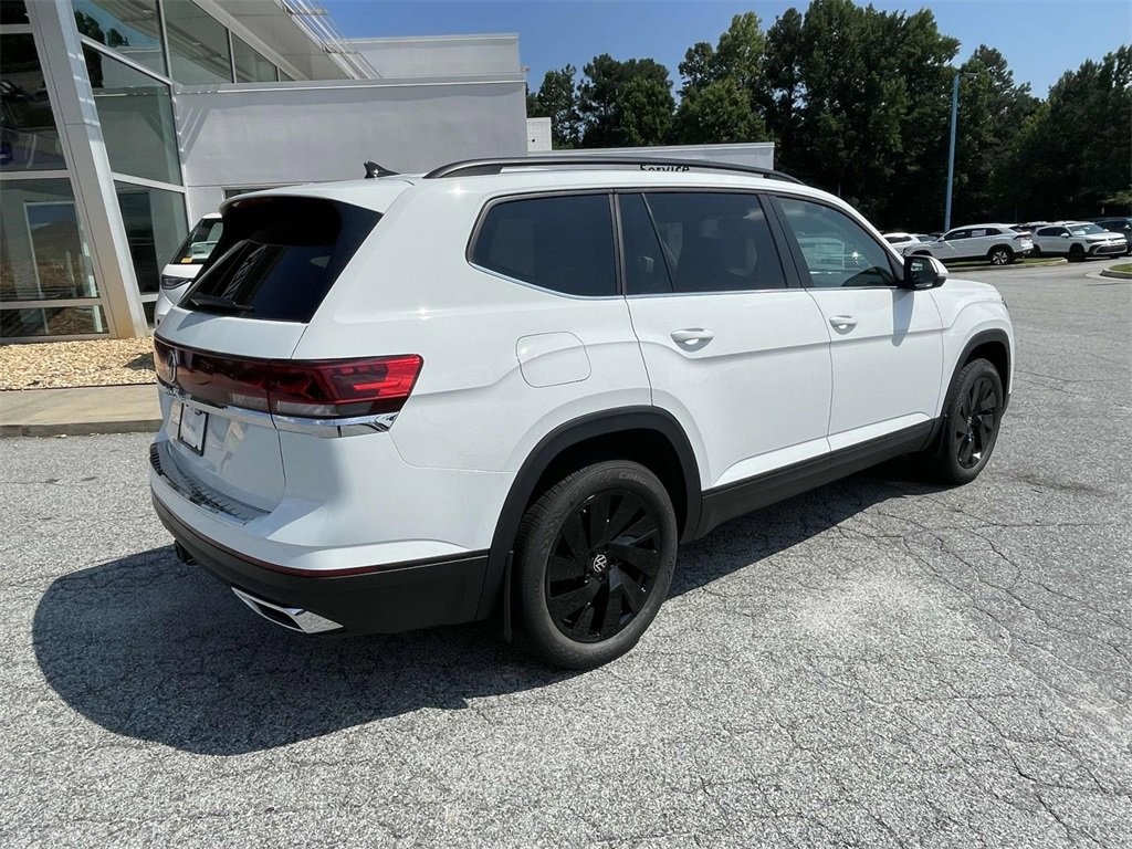 New 2025 Volkswagen Atlas 2.0T SE w/Technology 2.0T SE w/Technology FWD