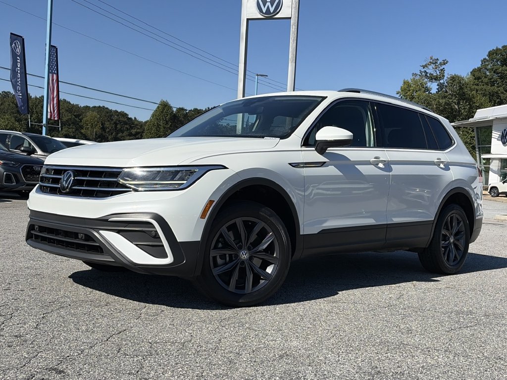 2023 Volkswagen Tiguan SE