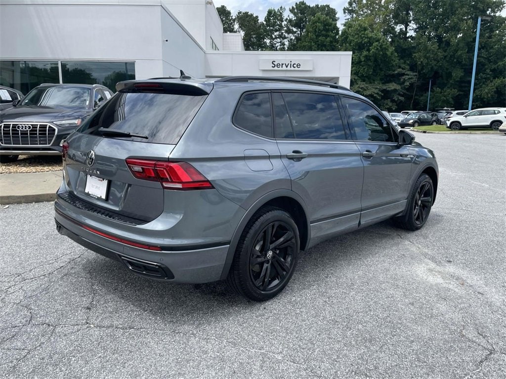 Certified 2024 Volkswagen Tiguan SE R-Line Black 2.0T SE R-Line Black FWD