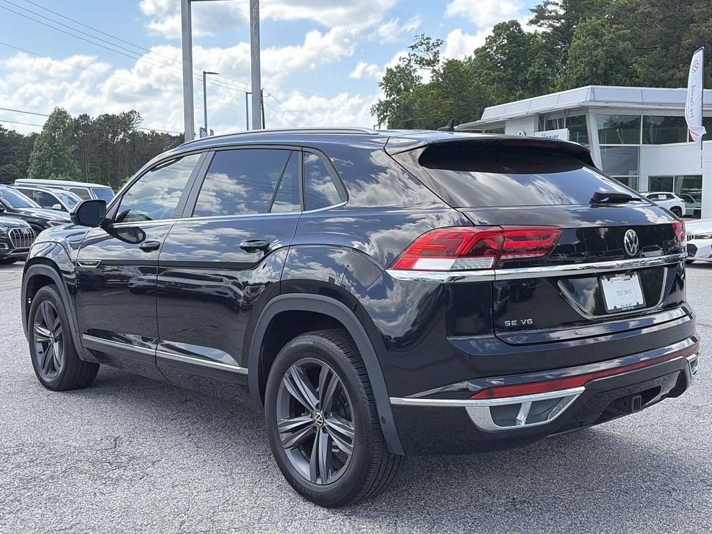 Used 2021 Volkswagen Atlas Cross Sport 3.6L V6 SE w/Technology R-Line SUV