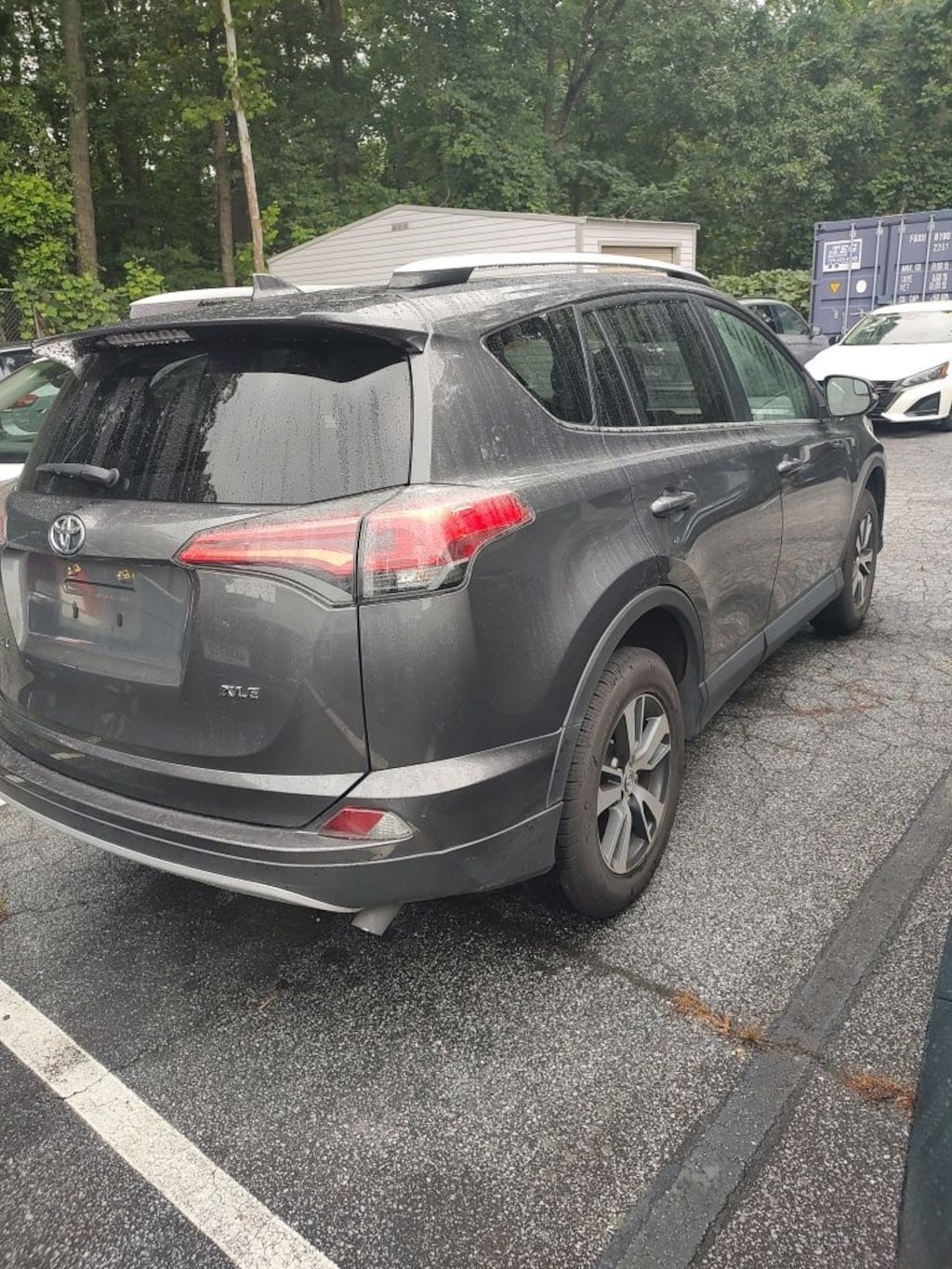 Used 2016 Toyota RAV4 XLE SUV