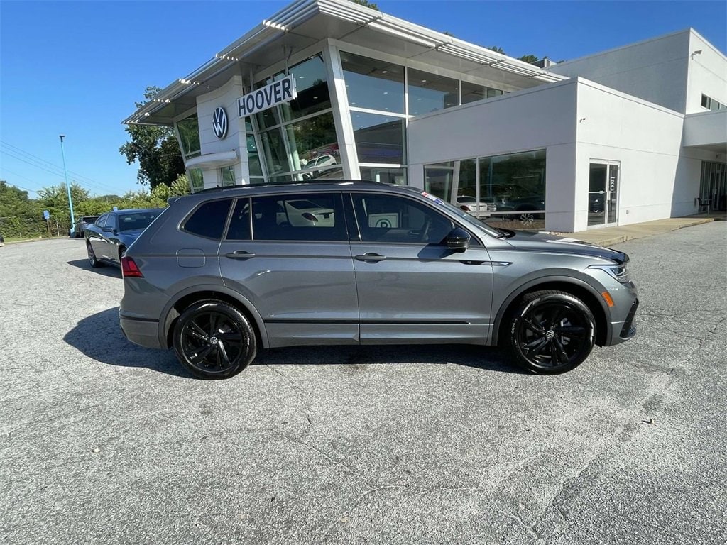 Certified 2024 Volkswagen Tiguan SE R-Line Black 2.0T SE R-Line Black FWD