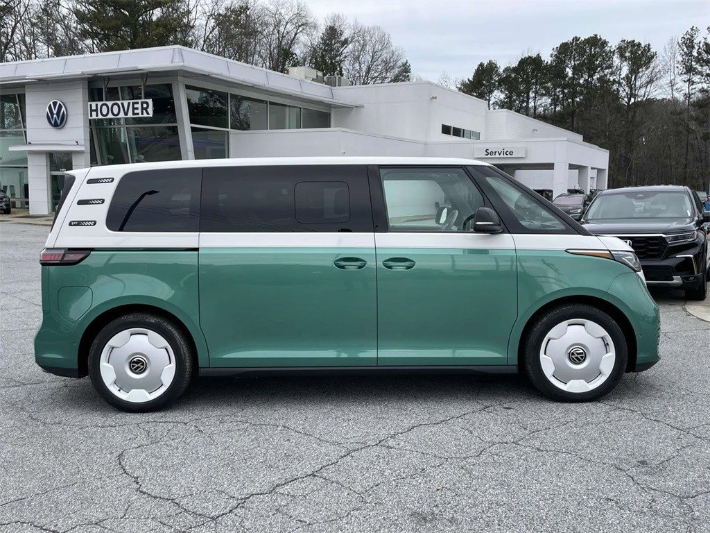 New 2025 Volkswagen ID. Buzz 1st Edition 1st Edition RWD w/Two-Tone