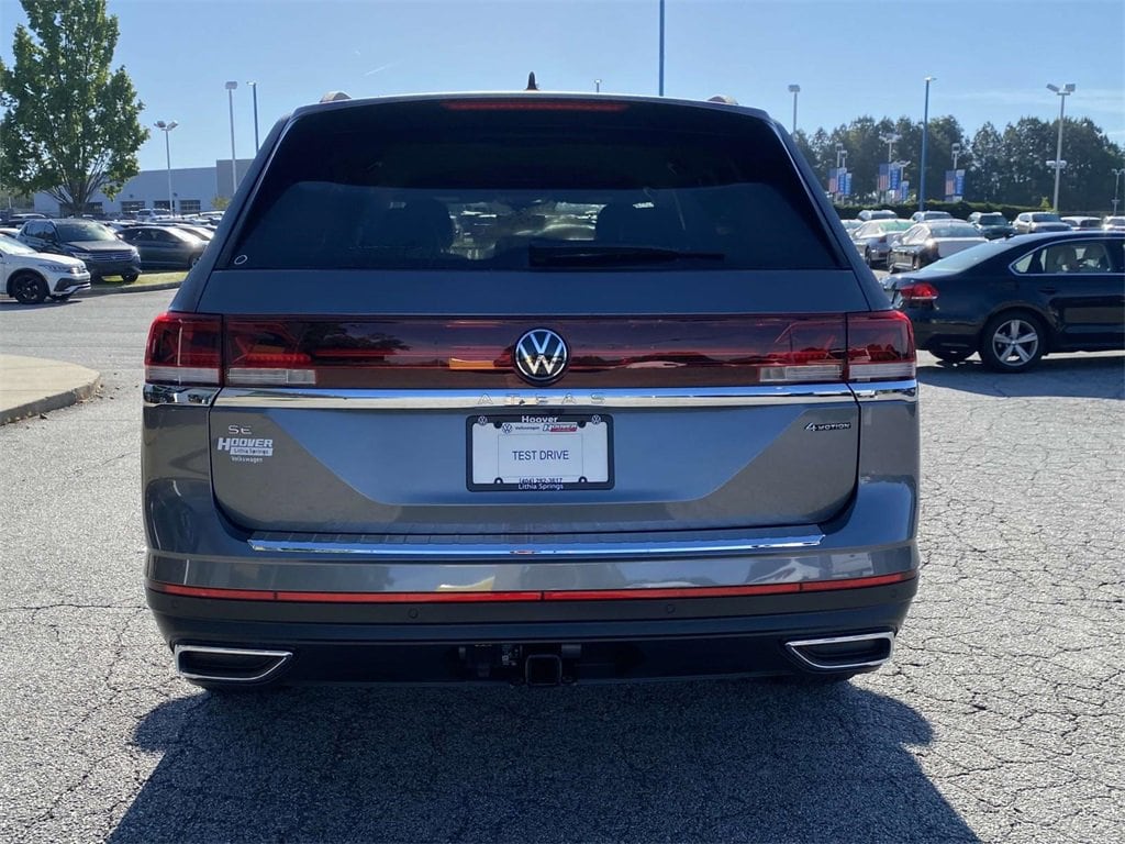 New 2024 Volkswagen Atlas 2.0T SE w/Technology 2.0T SE w/Technology 4MOTION
